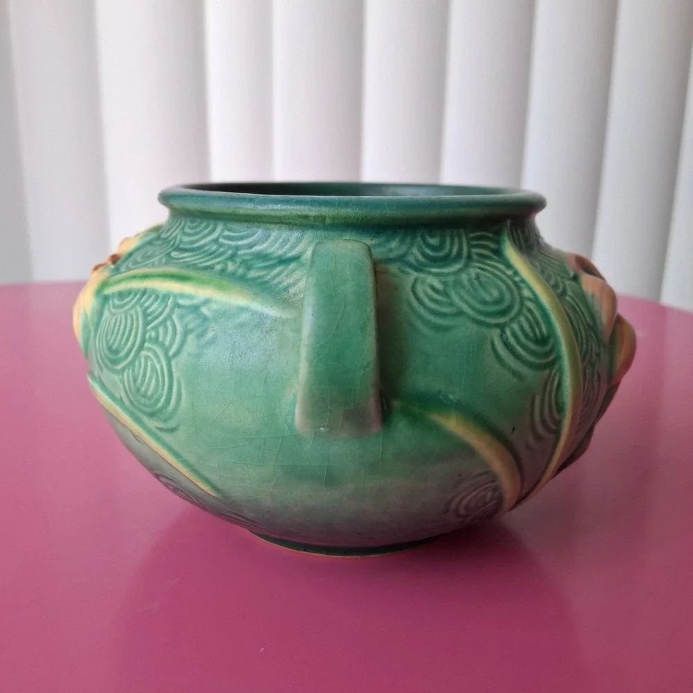 Roseville Art Pottery Zephyr Lily 671-4 Green Jardiniere Double Handled Vase